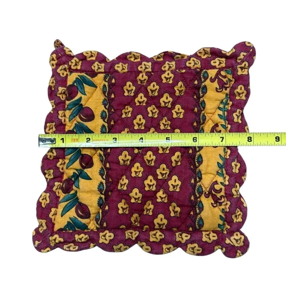 Vintage French Country Red and Yellow Quilted Scalloped Pot Holder